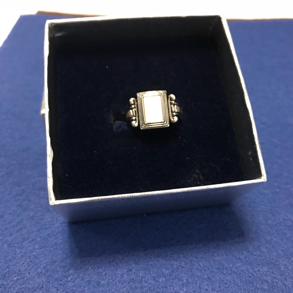 Premier Designs Jewelry Ring Park City